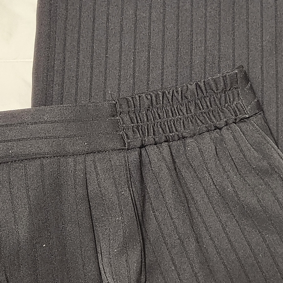 Slacks | Apostrophe - Picture 2 of 6